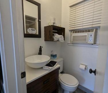 Squaw Valley Hotel | Squaw Valley Motel Room 3