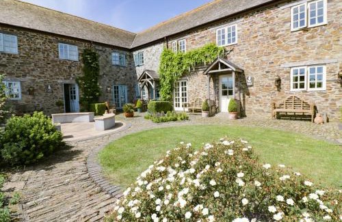 Gorran House | Squirrels Dray