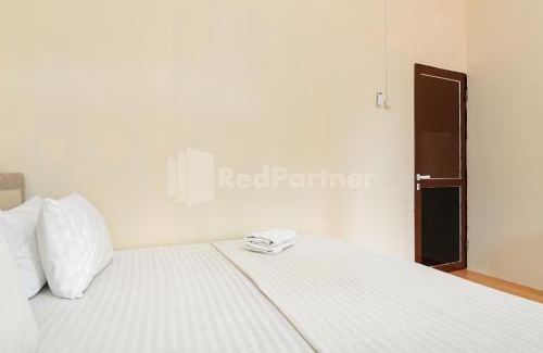 Bekasi Hotel | SR Residence near Mall Ciputra Cibubur Mitra RedDoorz