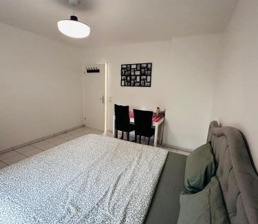 Cite Paul Eluard Apartment | SRi-iNDO Bobigny Paris