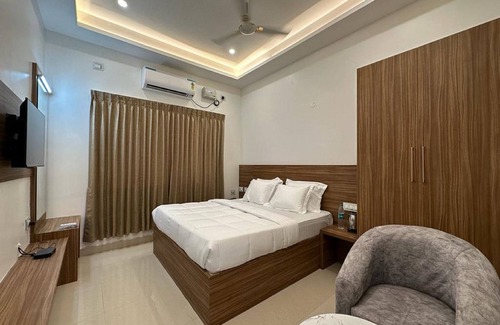 Srirangam Hotel | Sri Krishna Residency