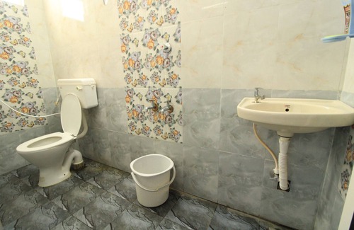 Kalapettai Hotel | Sri Sathiya Sai Residency