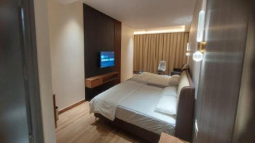 Uttangarai Hotel | Sri Vasam by Aarin