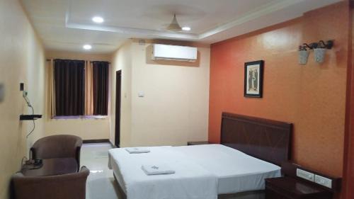 Vellore Hotel | Sriannamalaiyar residency