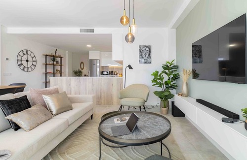 Estepona Apartment | Sscandinavian style appartment close to the beach