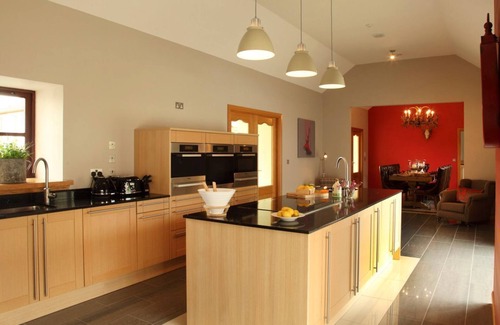 Radernie Villa | St Andrews Retreat - Ten Bedroom Villa, Sleeps 20