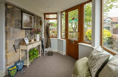 Radernie Villa | St Andrews Retreat - Ten Bedroom Villa, Sleeps 20