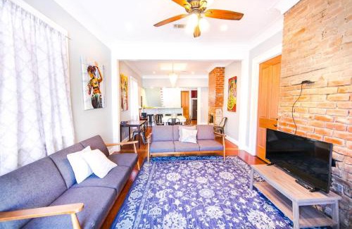 Treme House | St. Ann Historic Creole Cottage 5 bed-4ba