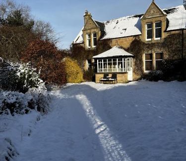 Glenmorangie Bed & Breakfast | St Duthus Villa Guesthouse