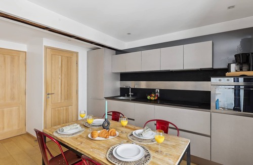 6th Arrondissement Apartment | St Germain des Pres - Mabillon 1BR Flat