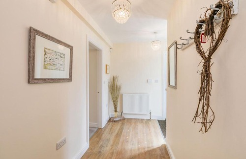 Penistone House | St John's Cottage