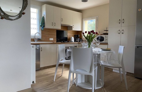 Saint-Jorioz Apartment | St-Jorioz, appartement au calme, 4pers, terrasse