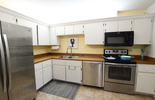 Palm City House | St. Lucie River Breezes - Downtown Stuart and Beaches Within Minutes