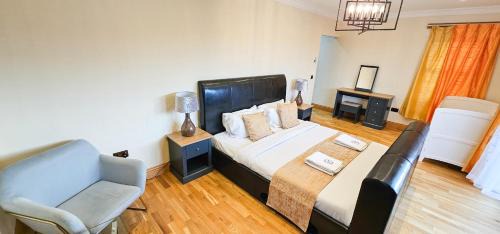 MacMerry House | St Martins Guest House - Rooms Only