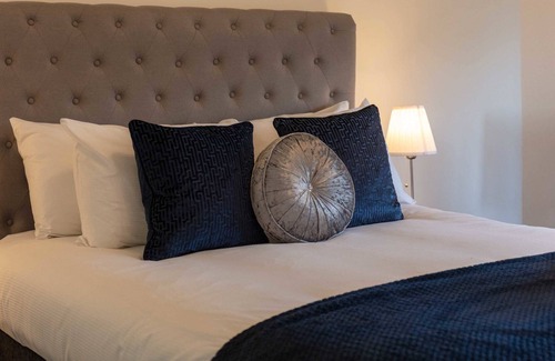 Troon Apartment | St Meddans Mews - Donnini Apartments