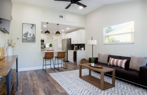 St. Petersburg - Clearwater House | ST Urban Oasis pool home! 5 minutes to downtown St. Pete & 15 min to beaches