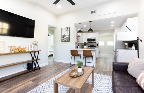 St. Petersburg - Clearwater House | ST Urban Oasis pool home! 5 minutes to downtown St. Pete & 15 min to beaches