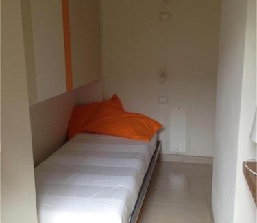 Lido di Camaiore Apartment | Stabilimento balneare Bragozzo