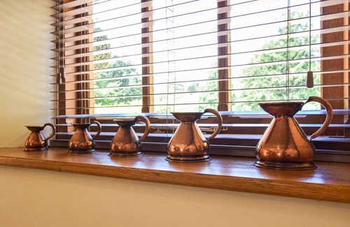 Fossebridge Cottage | Stable Cottage - sleeps 6 guests in 3 bedrooms