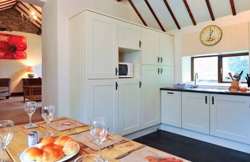 Ambleside House | Stablemans Cottage, perfect riverside location between Ambleside & Rydal