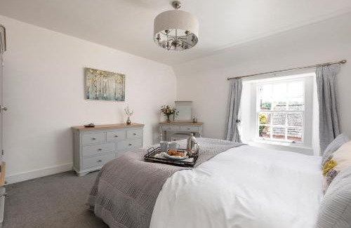 Thornhill Apartment | Stableyard Apartment: Drumlanrig Castle