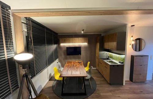 Ried im Oberinntal Apartment | Stadel Chalet Kunterbunt
