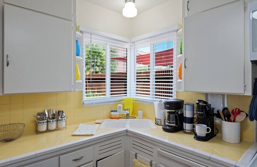 Rincon Heights House | Stadium view 2-bedroom house in fantastic Tucson with WiFi, AC