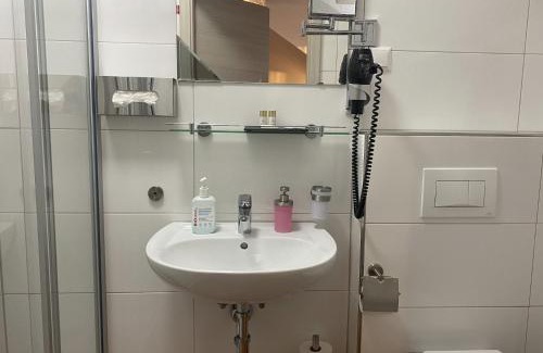 Marktheidenfeld Hotel | Stadthotel am Adenauerplatz Marktheidenfeld