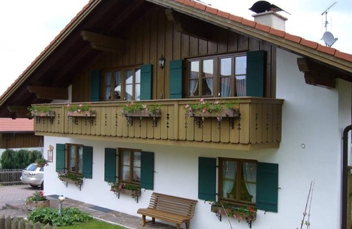 Bad Kohlgrub Apartment | Staffelsee holiday apartment - Grasleiten guest house