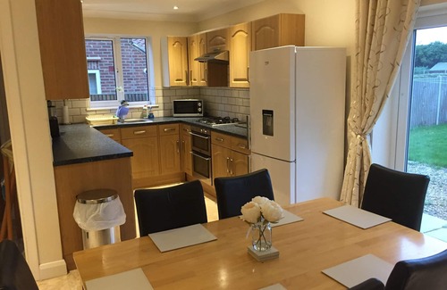 Norwich House | Stafford House - 3 bedroom detached house