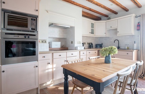 Penruddock Cottage | STAG COTTAGE, family friendly, with open fire in Penruddock