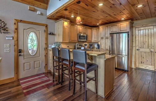 Morganton Cabin | Stairway to Heaven- Pet Friendly | Pastoral Views | Outdoor Fire Pit
