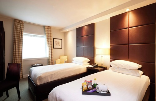 Parsons Green and Walham Hotel | Stamford Bridge Hotel London
