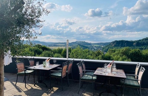 Gerolstein House | Standard double room plus balcony/terrace - Hotel Löwenstein