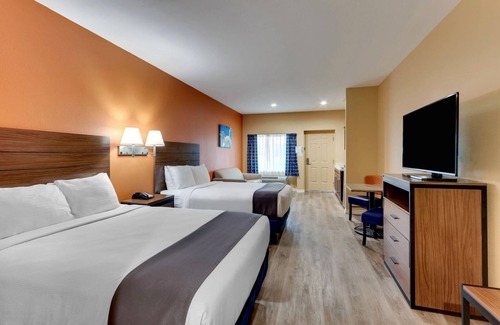 Old Town Hotel | Standard Studio at Port Aransas Texas - Captains Quarters Inn