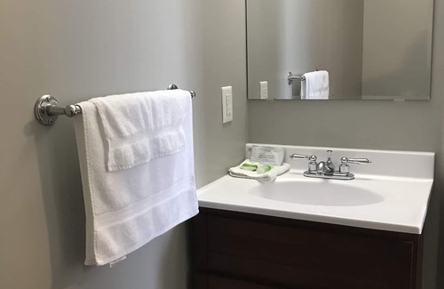 Clarenville Hotel | Stanley House