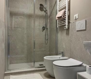 Quiesa House | Stanza accogliente e ricercata
