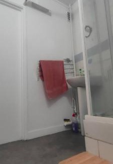 Aubervilliers House | Stanza in Ambiente Calmo e Rilassante