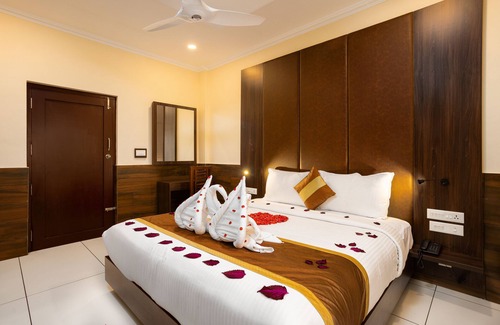 Devikolam Hotel | Star Emirates Luxury Resort and Spa, Munnar