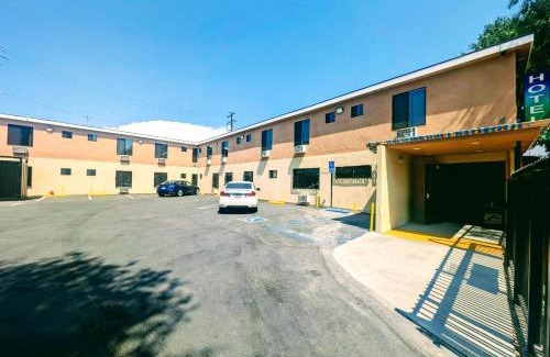 Maywood Hotel | Star Inn Hotel