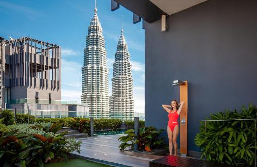 Kuala Lumpur City Centre Apartment | Star Residences Luxury Apartment By KLCC