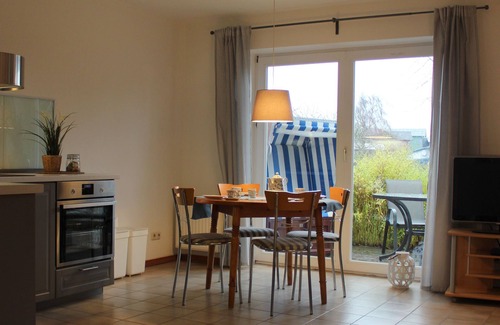 Schwackendorf Apartment | Starboard vacation apartment - OSTSEE-Ferienwohnungen