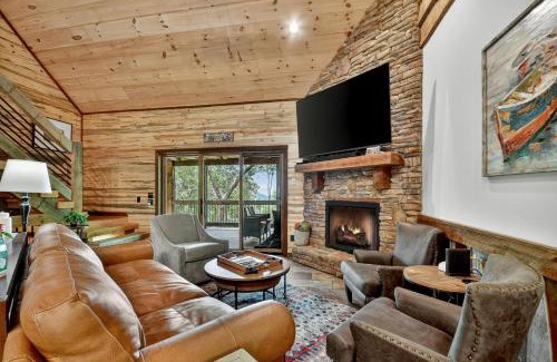 Walnut Mountain House | Stardust Ridge