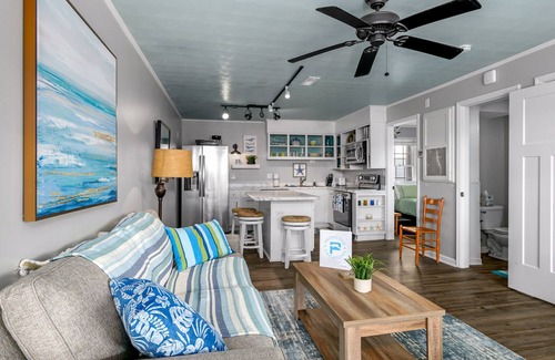 Holden Beach Condo | "Starfish" - Canal Condo, 2 Bedrooms/1.5 Bathrooms