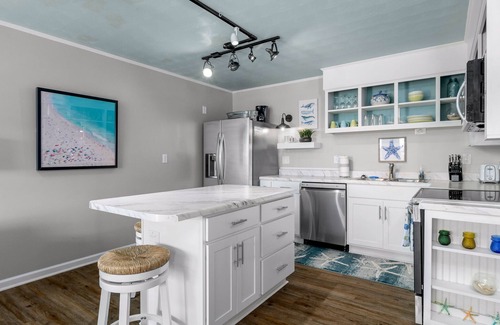 Holden Beach Condo | "Starfish" - Canal Condo, 2 Bedrooms/1.5 Bathrooms