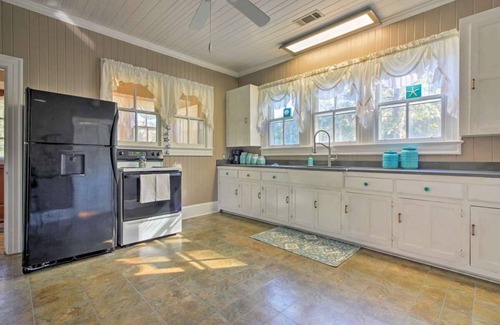 Richmond Hill House | Starfish Home for 10, Fast EV Charger+Pet Friendly
