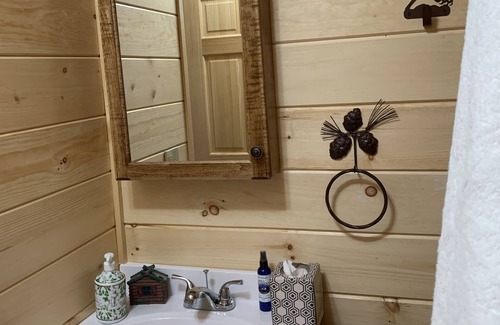 East Sullivan Cabin | Stargazer Cabin with spectacular Bay, Island, and Mountain views
