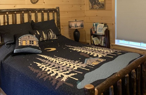 East Sullivan Cabin | Stargazer Cabin with spectacular Bay, Island, and Mountain views