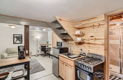 Florissant Cabin | Stargazer’s Sanctuary
