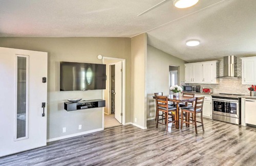 Maricopa House | Stargazing Haven Remote Escape with Views!
